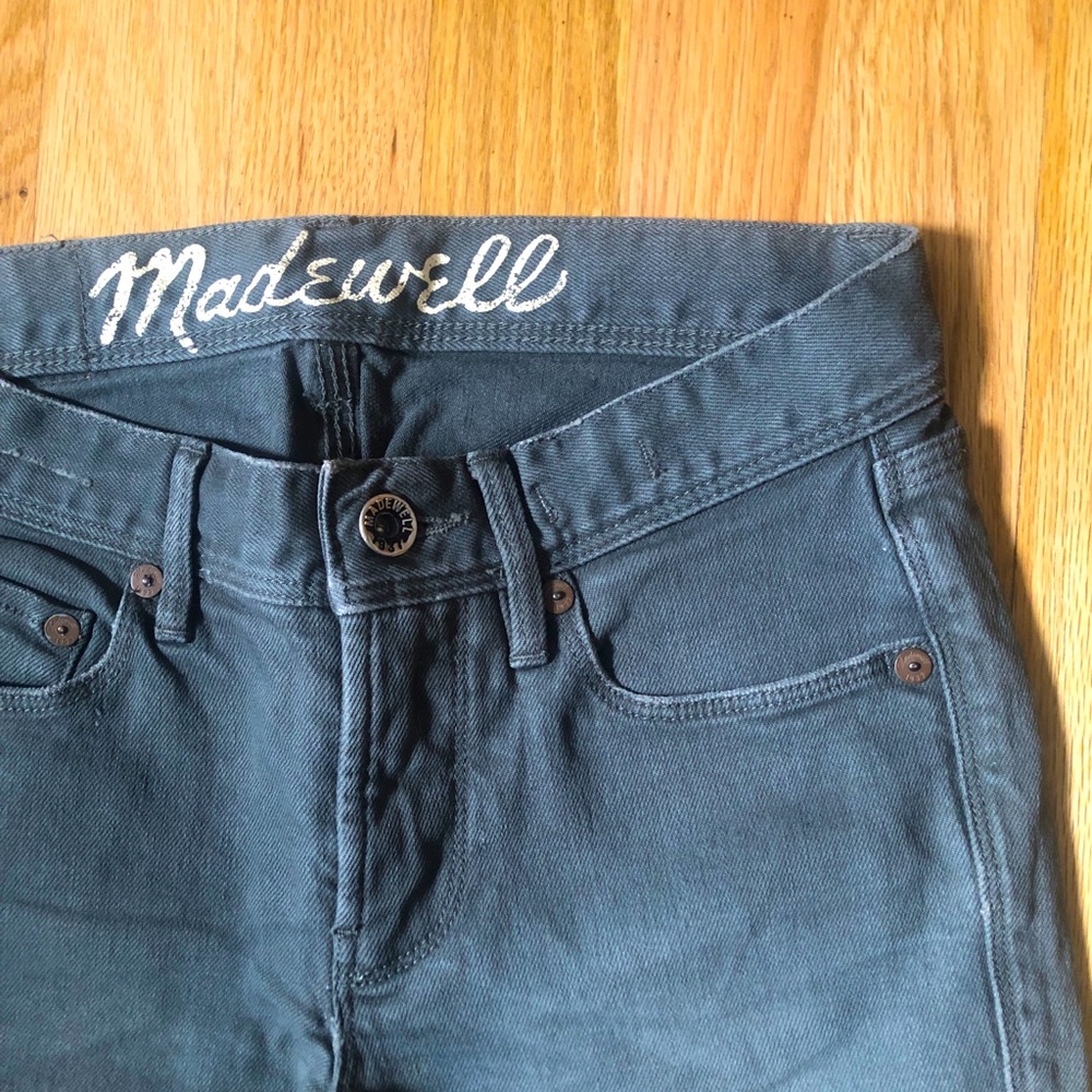 Madewell grey-green Capri jeans